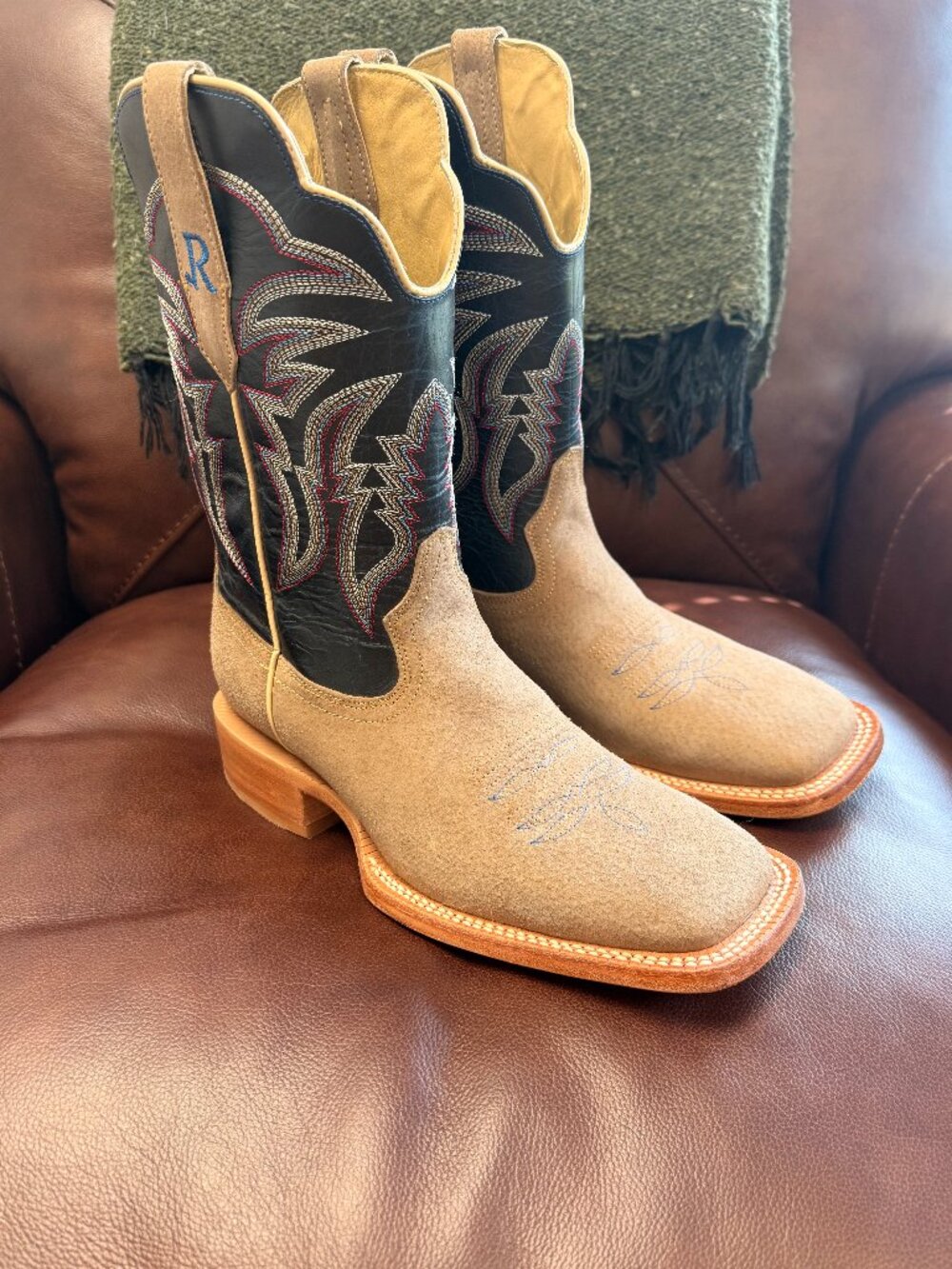 R Watson RW8604-2 Cafe Boar Cowboy Boots Men's 8.5D - Wide Square Toe
